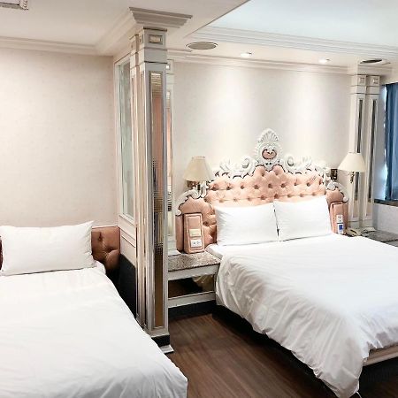 Blue Sky Hotel Tainan Zewnętrze zdjęcie
