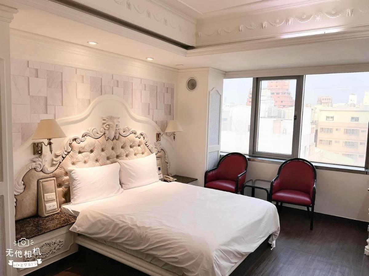 Blue Sky Hotel Tainan Zewnętrze zdjęcie